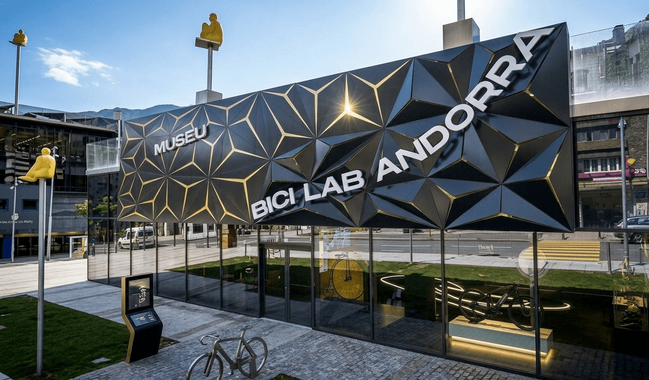 Museu Bici Lab Andorra de dia desde la plaça