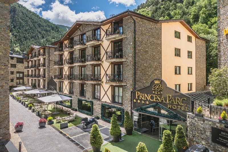 Exterior del hotel princesa parc en andorra